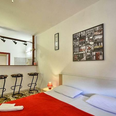 The Big Smile Apartments พูลา ภายนอก รูปภาพ