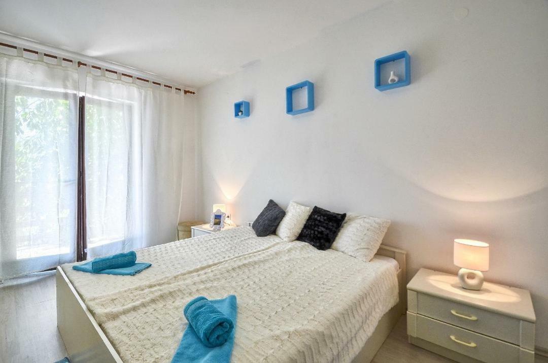 The Big Smile Apartments พูลา ภายนอก รูปภาพ